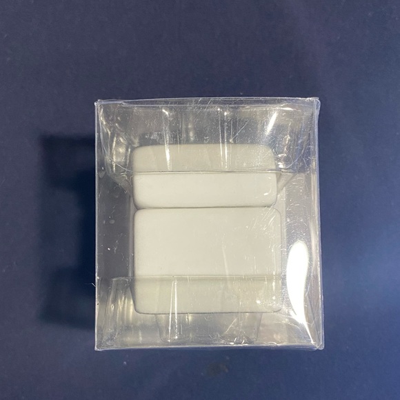 🆕Ceramic “C” Trinket Box - Picture 3 of 5